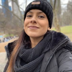 Meet your Posher, Lucila